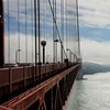 Das Bauwerk wurde 1937 eröffnet, hat eine lichte Durchfahrtshöhe von 67 Metern bei Hochwasser und verbindet mit seinen sechs Fahrspuren und zwei Geh- und Radwegen San Francisco mit dem Marin County und dem weniger dicht besiedelten Napa- und Sonoma-Valley. Ein optisch als Bogenbrücke ausgelegtes Segment der Zufahrt der Brücke überspannt auf der Stadtseite das Fort Point.